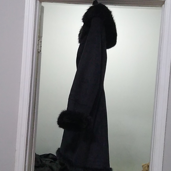 COPY - 3/4 length faux Fox lined shearling - Picture 2 of 6